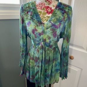 NWOT Tie Dye bohemian top handmade from PA Ren Fest